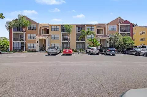 11901 4th St N #1206, Saint Petersburg, FL 33716