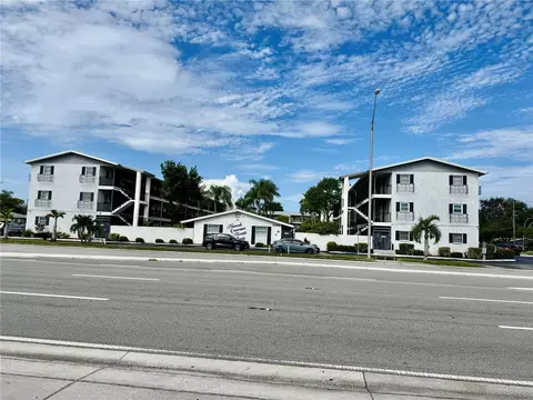 4050 4th St N #305, Saint Petersburg, FL 33703