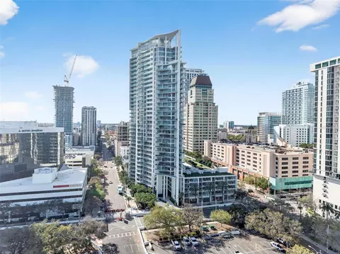 175 1st St S #3008, Saint Petersburg, FL 33701