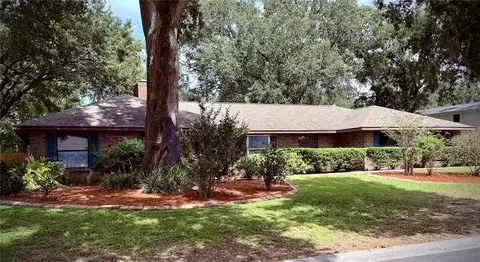 4104 Brooke Dr, Valrico, FL 33594