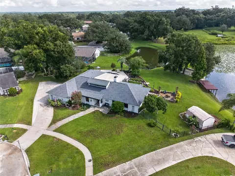 View/Area - 906 Retriever Ave, Seffner, FL 33584 photo 6 of 15