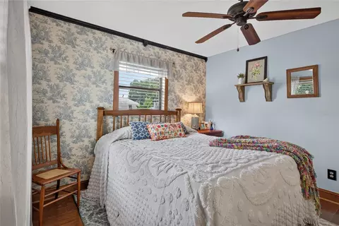 Bedroom - 906 Retriever Ave, Seffner, FL 33584 photo 7 of 9