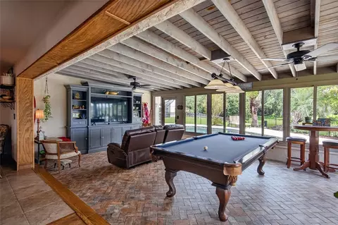 Exterior - 906 Retriever Ave, Seffner, FL 33584 photo 8 of 19