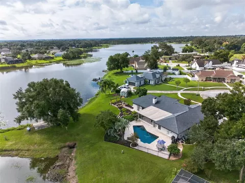 View/Area - 906 Retriever Ave, Seffner, FL 33584 photo 1 of 15