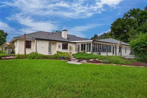 Exterior - 906 Retriever Ave, Seffner, FL 33584 photo 9 of 19