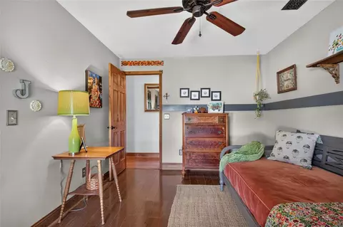 Bedroom - 906 Retriever Ave, Seffner, FL 33584 photo 9 of 9