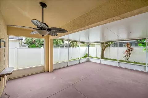 Exterior - 13935 Chalk Hill Pl, Riverview, FL 33579 photo 9 of 10