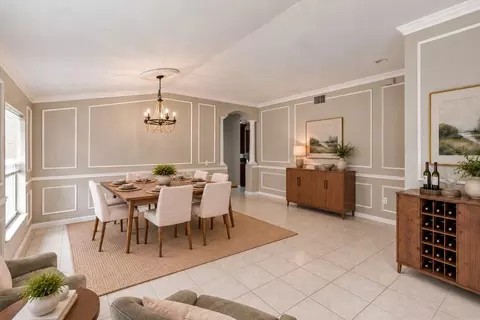 Dining - 12321 Adventure Dr, Riverview, FL 33569 photo 2 of 3