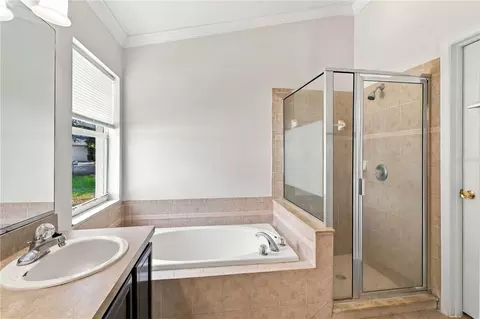 Bath - 12321 Adventure Dr, Riverview, FL 33569 photo 2 of 3
