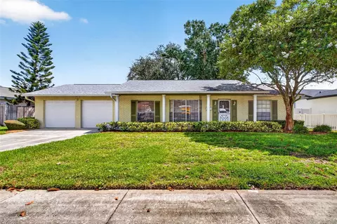 8512 Woodwick Ct, Tampa, FL 33615