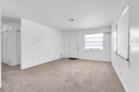 Living - 373 5th St NW, Largo, FL 33770 photo 11 of 14