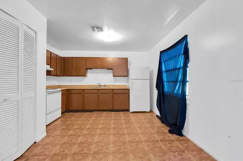 Other - 373 5th St NW, Largo, FL 33770 photo 3 of 20