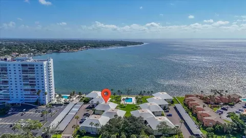 7300 Sunshine Skyway Ln S #106, Saint Petersburg, FL 33711