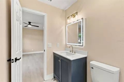 Bath - 9007 Spring Hill Dr, Spring Hill, FL 34608 photo 3 of 7