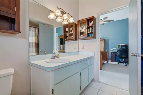 Bath - 8185 Rhanbuoy Rd, Spring Hill, FL 34606 photo 2 of 5