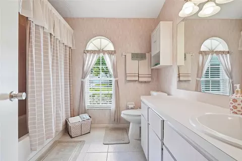 Bath - 8185 Rhanbuoy Rd, Spring Hill, FL 34606 photo 5 of 5