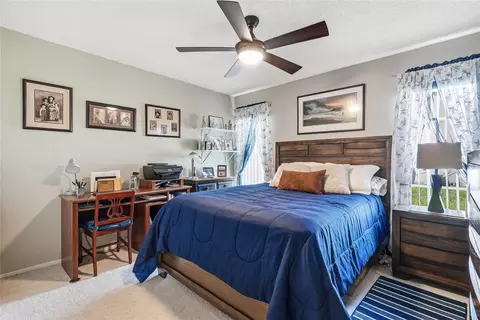 Bedroom - 8185 Rhanbuoy Rd, Spring Hill, FL 34606 photo 5 of 6