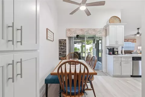 Dining - 8185 Rhanbuoy Rd, Spring Hill, FL 34606 photo 2 of 2