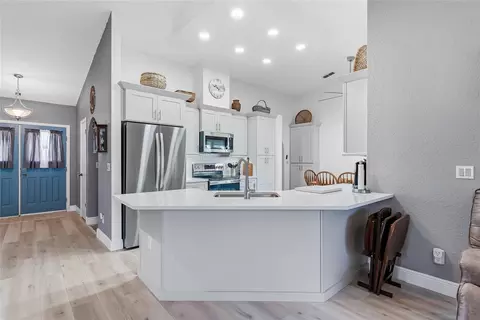 Kitchen - 8185 Rhanbuoy Rd, Spring Hill, FL 34606 photo 1 of 8