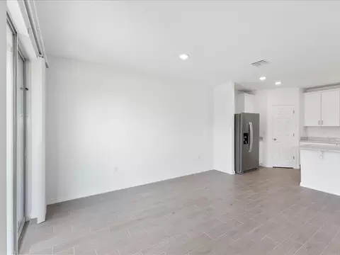 Living - 10846 Budding Blossom Ct, Parrish, FL 34219 photo 2 of 2