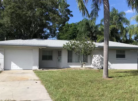 1528 Grove St, Clearwater, FL 33755