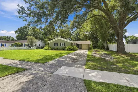 6613 Travis Blvd, Tampa, FL 33610
