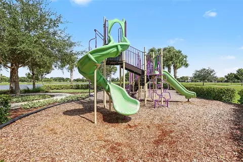 View/Area - 7612 Paradiso Dr, Apollo Beach, FL 33572 photo 1 of 5