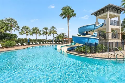Exterior - 7612 Paradiso Dr, Apollo Beach, FL 33572 photo 9 of 10