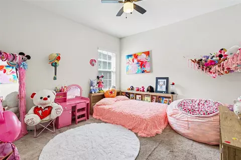 Bedroom - 7612 Paradiso Dr, Apollo Beach, FL 33572 photo 4 of 5
