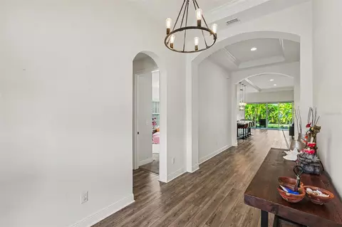 Entry Way - 7612 Paradiso Dr, Apollo Beach, FL 33572 photo 1 of 2