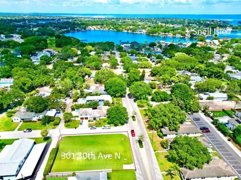 301 30th Ave N, Saint Petersburg, FL 33704