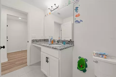 Bath - 11728 Firespike St, Riverview, FL 33578 photo 4 of 7