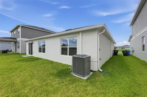 Exterior - 11728 Firespike St, Riverview, FL 33578 photo 4 of 8