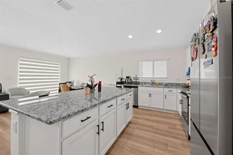 Kitchen - 11728 Firespike St, Riverview, FL 33578 photo 3 of 7