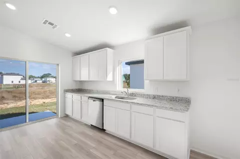 Kitchen - 13363 Tula Loop, Astatula, FL 34705 photo 1 of 3