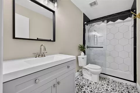 Bath - 10930 Subtle Trail Dr, Riverview, FL 33579 photo 7 of 7