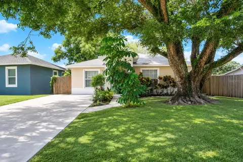 1120 11th Ave S, Saint Petersburg, FL 33705