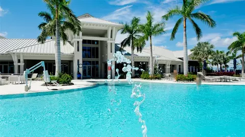 Exterior - 10511 Spring Tide Way, Parrish, FL 34219 photo 9 of 11