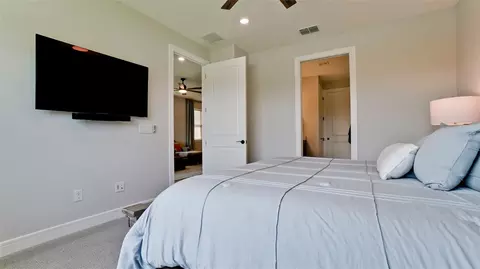 Bedroom - 10511 Spring Tide Way, Parrish, FL 34219 photo 2 of 7