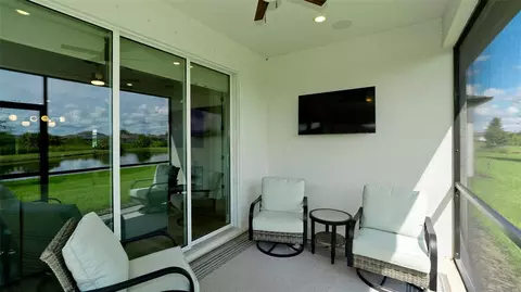 Exterior - 10511 Spring Tide Way, Parrish, FL 34219 photo 3 of 11