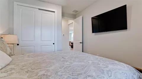 Bedroom - 10511 Spring Tide Way, Parrish, FL 34219 photo 5 of 7