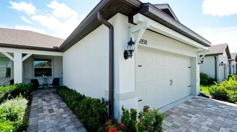 Exterior - 10511 Spring Tide Way, Parrish, FL 34219 photo 5 of 11