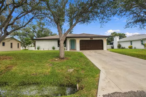Exterior - 3671 Pine Rd, Venice, FL 34293 photo 3 of 14