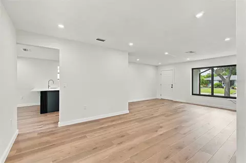 Living - 3671 Pine Rd, Venice, FL 34293 photo 7 of 7