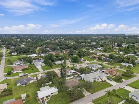 View/Area - 3671 Pine Rd, Venice, FL 34293 photo 4 of 14