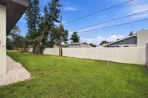 Exterior - 3671 Pine Rd, Venice, FL 34293 photo 11 of 14