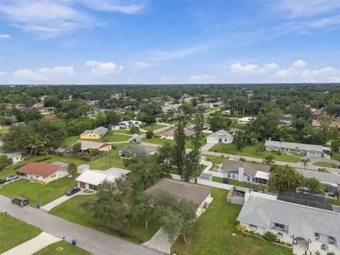 View/Area - 3671 Pine Rd, Venice, FL 34293 photo 1 of 14