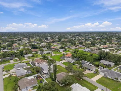 View/Area - 3671 Pine Rd, Venice, FL 34293 photo 10 of 14
