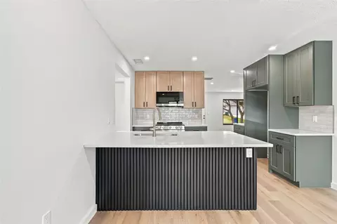 Kitchen - 3671 Pine Rd, Venice, FL 34293 photo 1 of 7