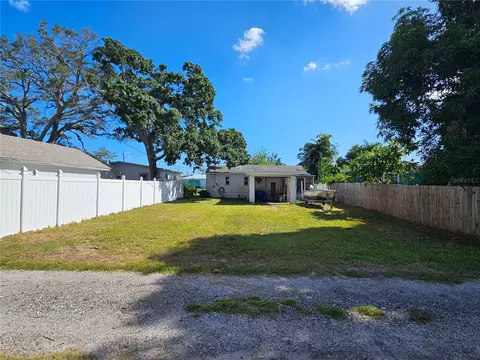 4609 16th Ave N, Saint Petersburg, FL 33713